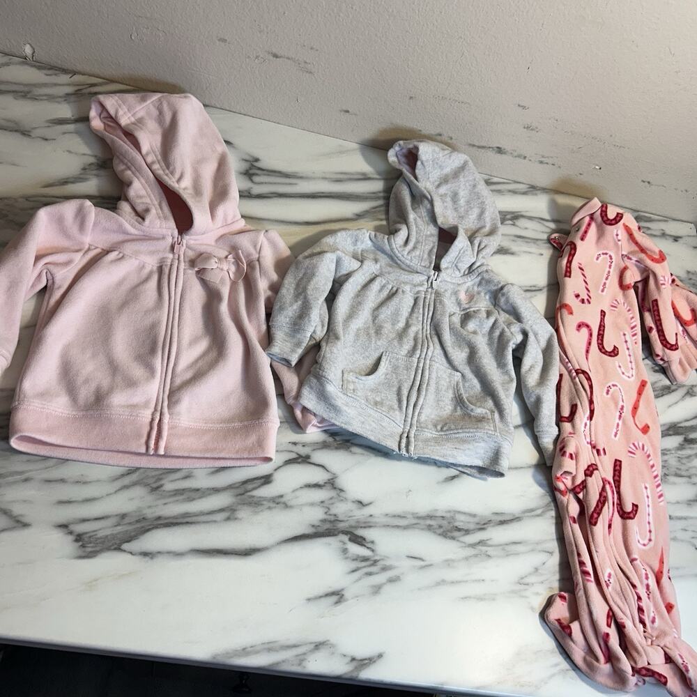 Baby Girls 6-9 month Carters Fleece Sleeper‎ Pajamas & 2  Jackets Lot